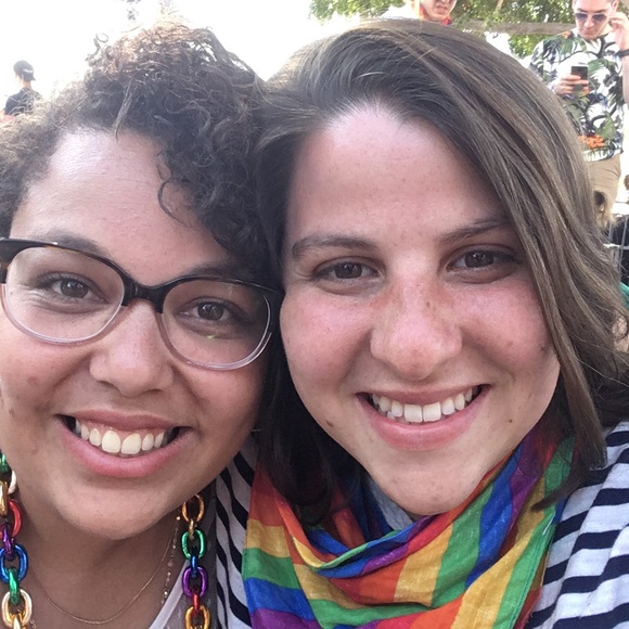 Meet your Posher, Alex! - Picture 3 of 3